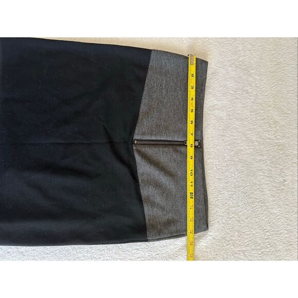 Akela Key black and charcoal skirt size M - Picture 13 of 13